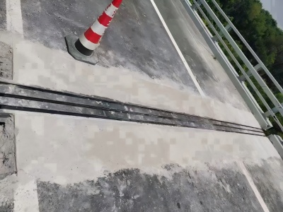 黄竹镇伸缩缝更换后浇筑材料快速结构修补料速砼的产品特点及施工流程​